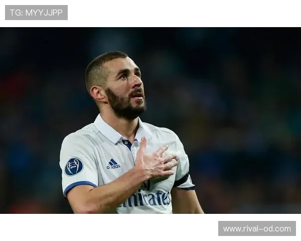 本泽马 vs 亨利：终结方式与进攻参与度差异